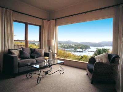 Stewart Island Lodge Oban  Extérieur photo